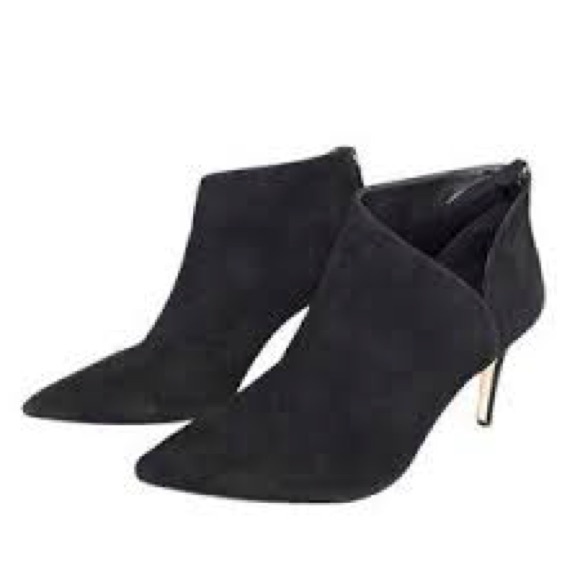 Enzo Angiolini Black Suede Ankle Booties 7 W - Picture 1 of 5